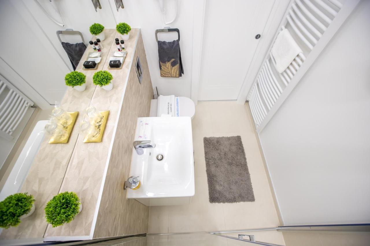 Theatre Square Apartments Novi Sad Extérieur photo