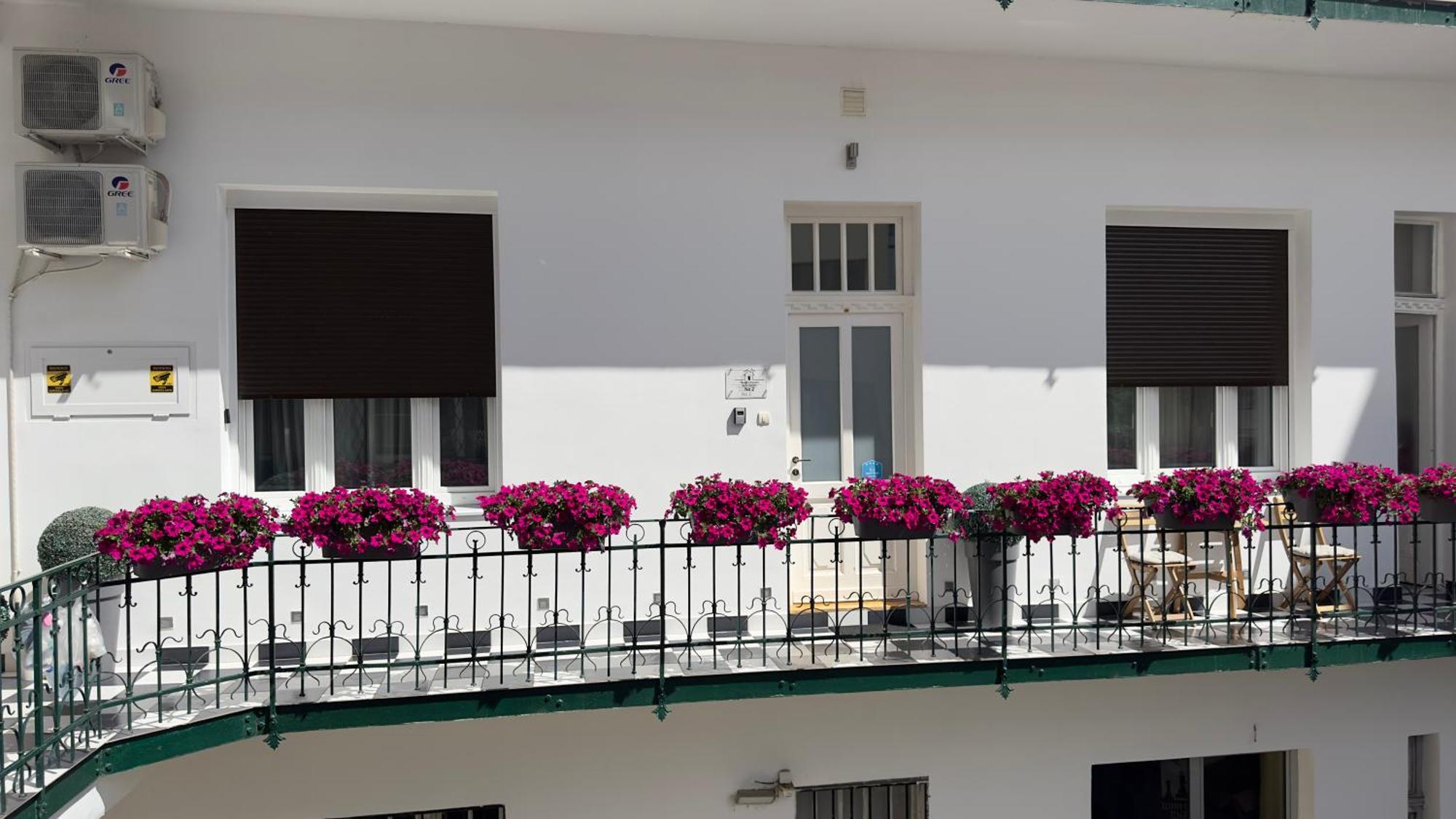 Theatre Square Apartments Novi Sad Extérieur photo